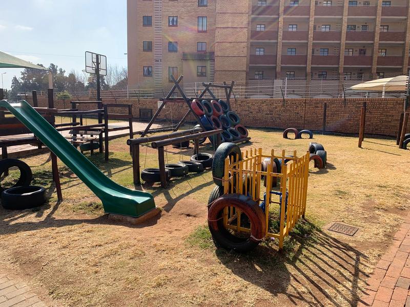 To Let 3 Bedroom Property for Rent in Die Hoewes Gauteng