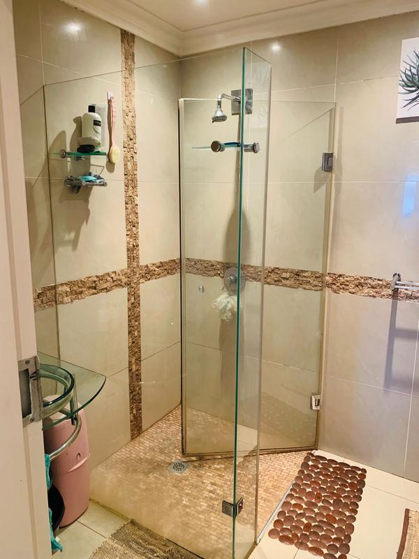 To Let 3 Bedroom Property for Rent in Die Hoewes Gauteng