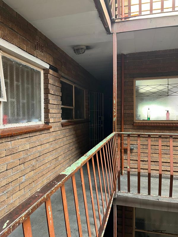 1 Bedroom Property for Sale in Kempton Park Gauteng