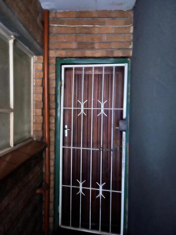1 Bedroom Property for Sale in Kempton Park Gauteng