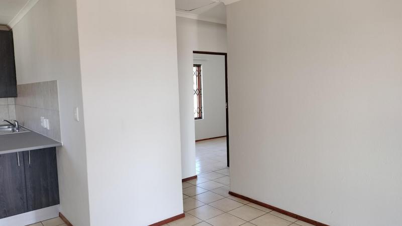 2 Bedroom Property for Sale in Noordwyk Gauteng