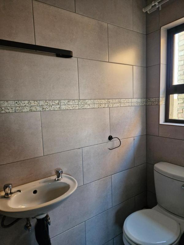 To Let 1 Bedroom Property for Rent in Tembisa Gauteng