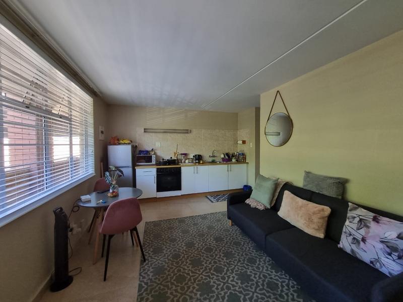 1 Bedroom Property for Sale in Hatfield Gauteng