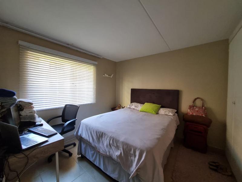 1 Bedroom Property for Sale in Hatfield Gauteng