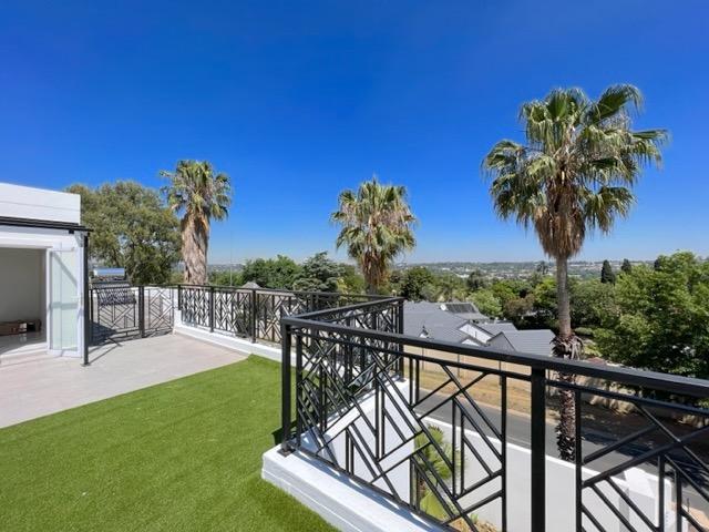 To Let 4 Bedroom Property for Rent in Morningside Gauteng