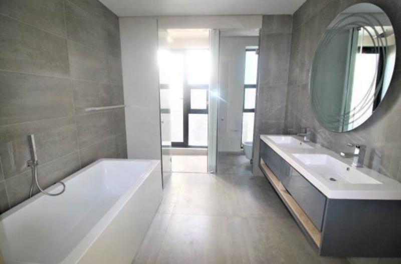 To Let 4 Bedroom Property for Rent in Rivonia Gauteng