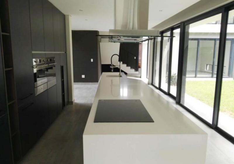 To Let 4 Bedroom Property for Rent in Rivonia Gauteng