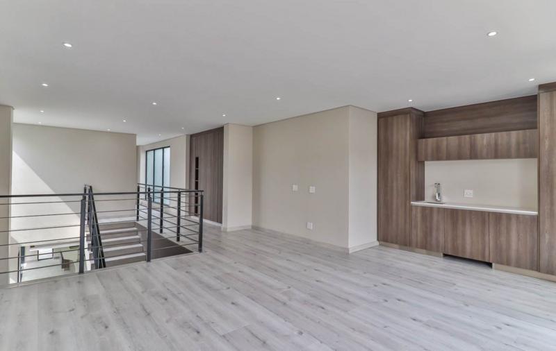 To Let 4 Bedroom Property for Rent in Rivonia Gauteng