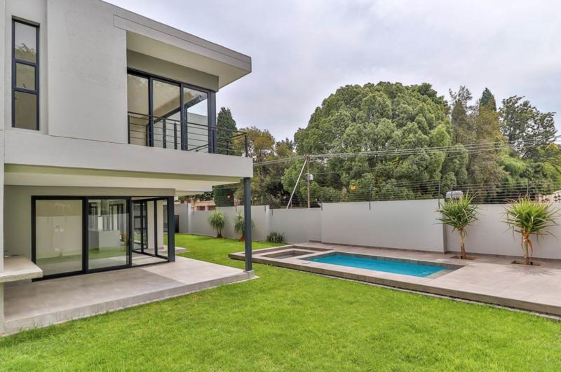 To Let 4 Bedroom Property for Rent in Rivonia Gauteng