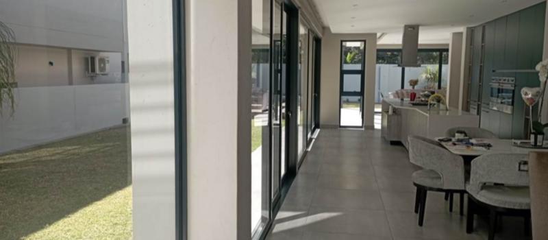 To Let 4 Bedroom Property for Rent in Rivonia Gauteng