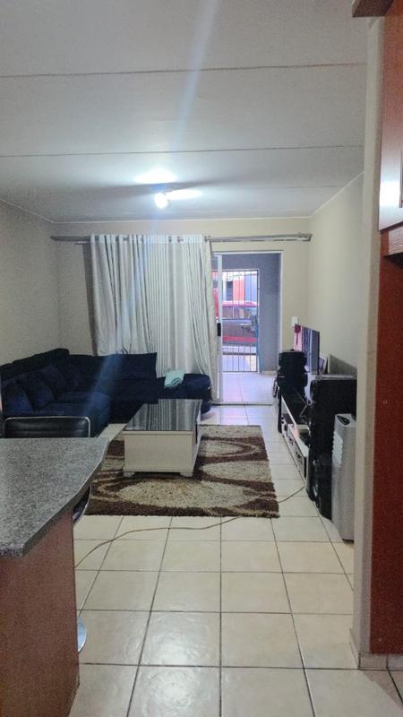 2 Bedroom Property for Sale in Birchleigh Gauteng