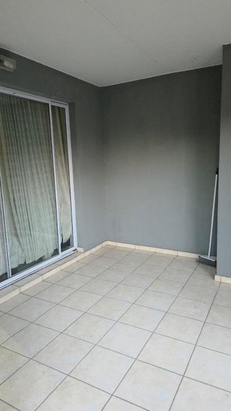 2 Bedroom Property for Sale in Birchleigh Gauteng