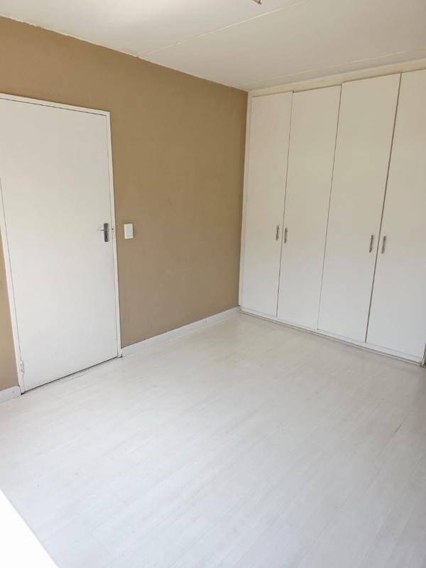 2 Bedroom Property for Sale in Birchleigh Gauteng