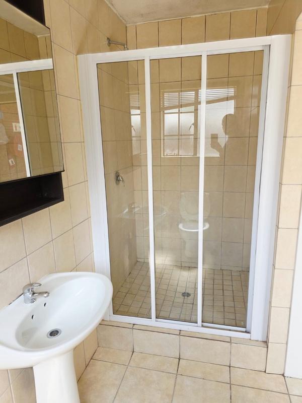 2 Bedroom Property for Sale in Birchleigh Gauteng