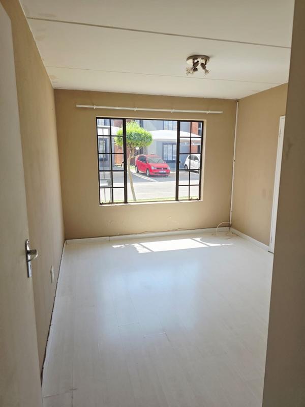 2 Bedroom Property for Sale in Birchleigh Gauteng