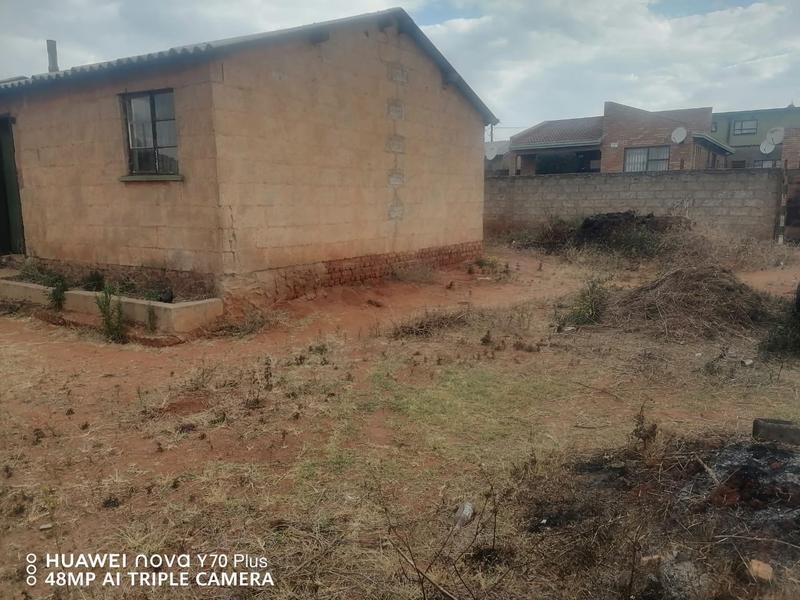 2 Bedroom Property for Sale in Tembisa Central Gauteng
