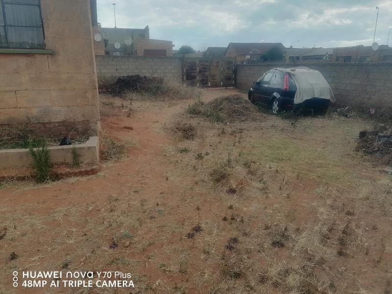 2 Bedroom Property for Sale in Tembisa Central Gauteng