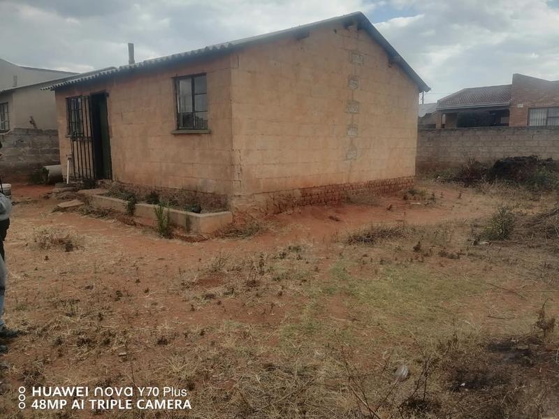 2 Bedroom Property for Sale in Tembisa Central Gauteng