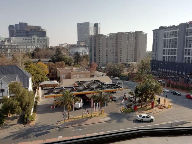 To Let 3 Bedroom Property for Rent in Sandton Central Gauteng