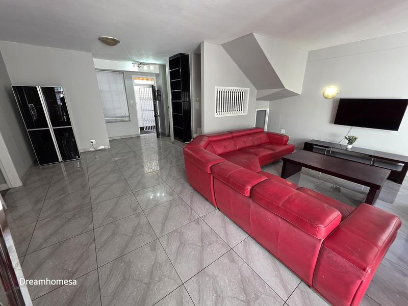 To Let 5 Bedroom Property for Rent in Sandton Central Gauteng