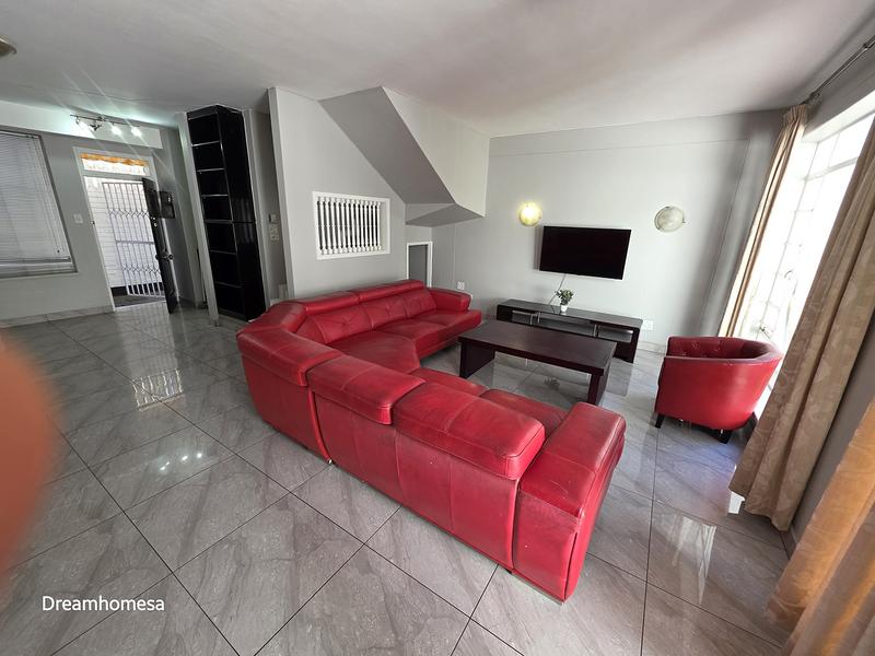 To Let 5 Bedroom Property for Rent in Sandton Central Gauteng
