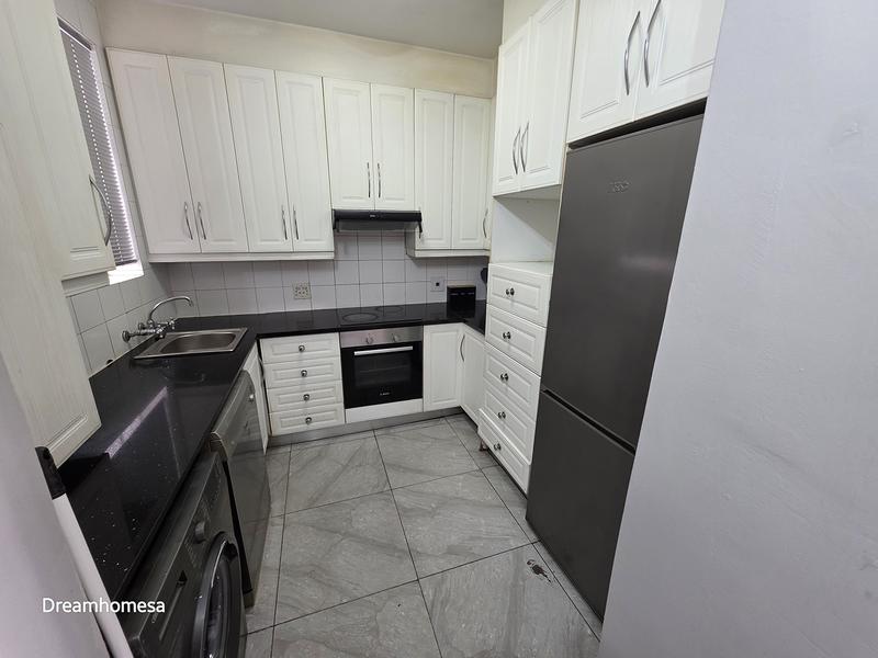 To Let 5 Bedroom Property for Rent in Sandton Central Gauteng