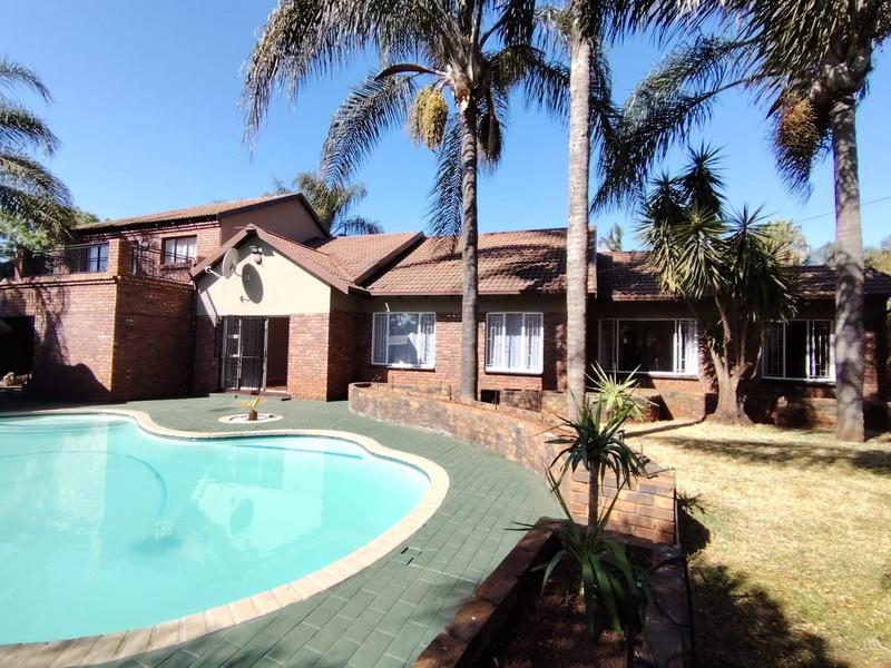 3 Bedroom Property for Sale in Theresa Park Gauteng