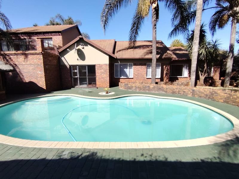 3 Bedroom Property for Sale in Theresa Park Gauteng