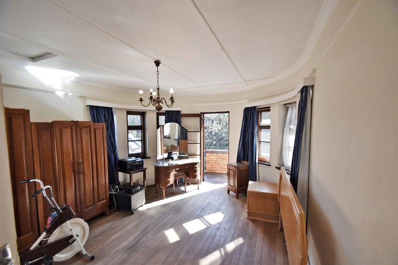 4 Bedroom Property for Sale in Parktown Gauteng