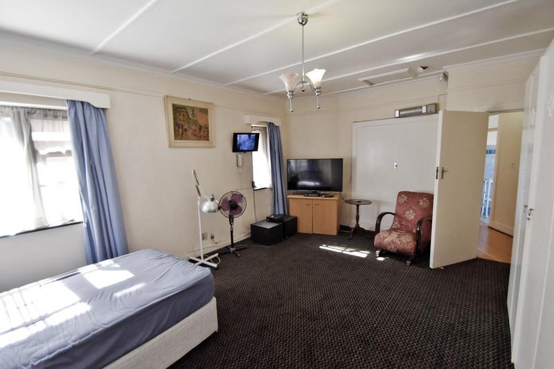 4 Bedroom Property for Sale in Parktown Gauteng