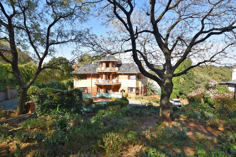 4 Bedroom Property for Sale in Parktown Gauteng