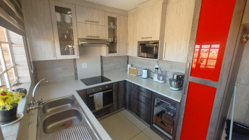 To Let 3 Bedroom Property for Rent in Moreleta Park Gauteng