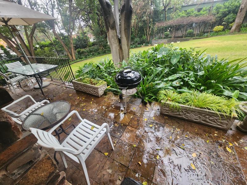 1 Bedroom Property for Sale in Waterkloof A H Gauteng