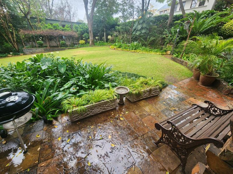 1 Bedroom Property for Sale in Waterkloof A H Gauteng