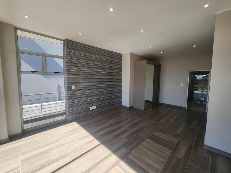 To Let 5 Bedroom Property for Rent in Waterkloof Heights Gauteng