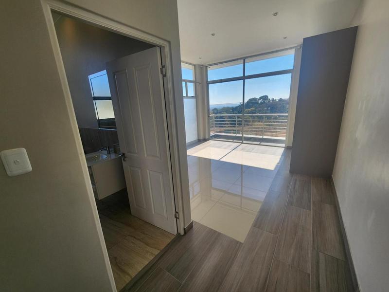 To Let 5 Bedroom Property for Rent in Waterkloof Heights Gauteng