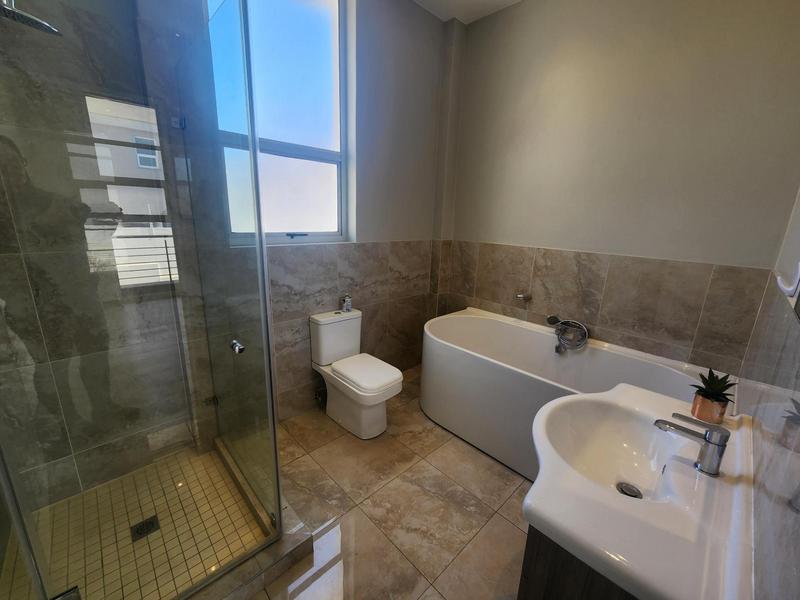 To Let 5 Bedroom Property for Rent in Waterkloof Heights Gauteng