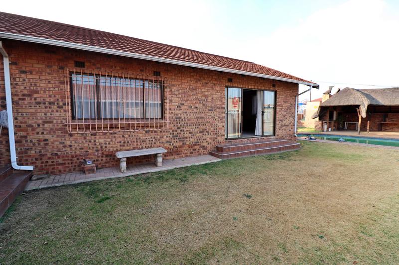 4 Bedroom Property for Sale in Primrose Gauteng