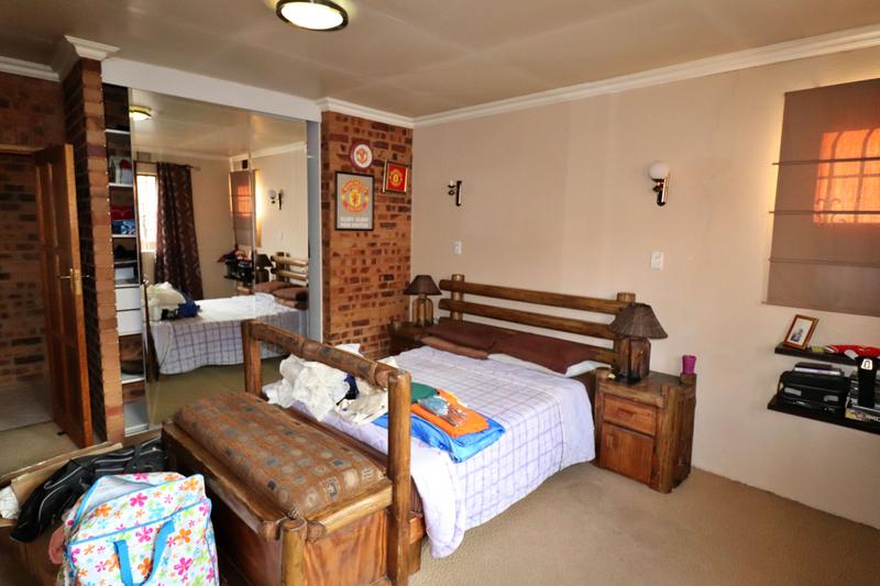 4 Bedroom Property for Sale in Primrose Gauteng