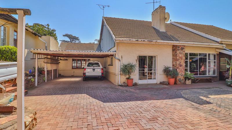 6 Bedroom Property for Sale in Kensington Gauteng
