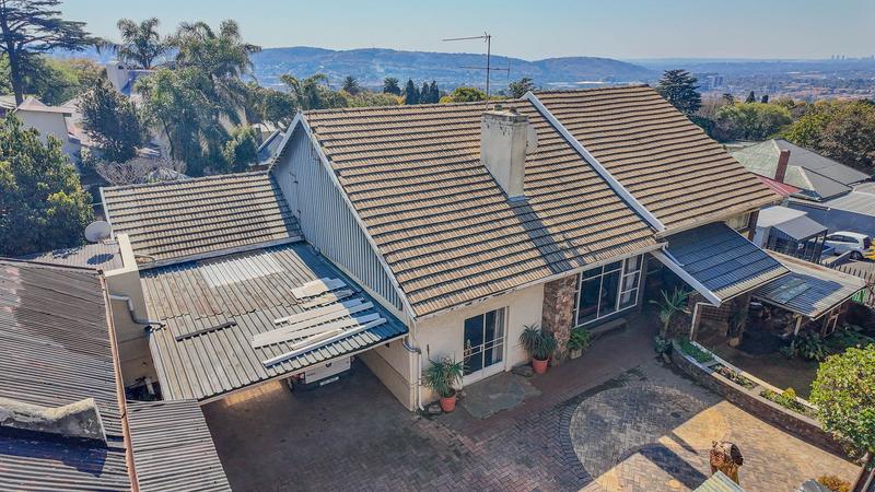 6 Bedroom Property for Sale in Kensington Gauteng