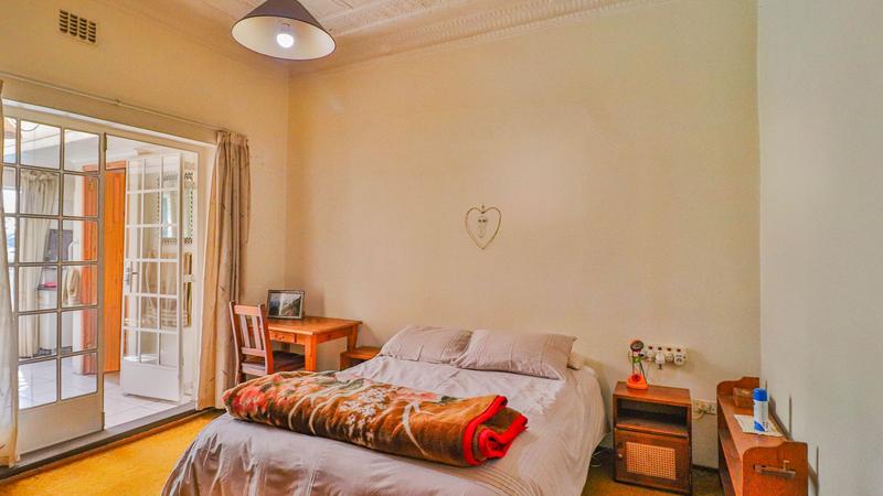 6 Bedroom Property for Sale in Kensington Gauteng