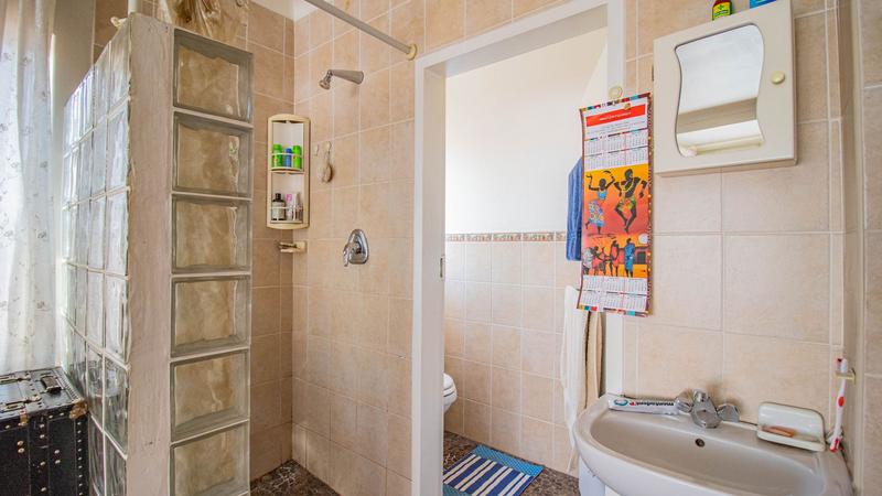 6 Bedroom Property for Sale in Kensington Gauteng