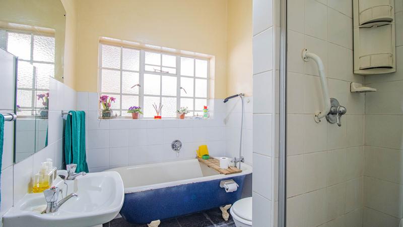 6 Bedroom Property for Sale in Kensington Gauteng
