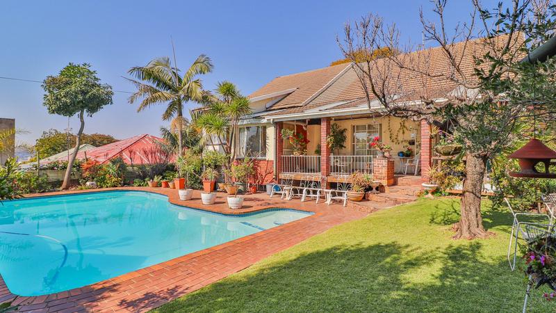 6 Bedroom Property for Sale in Kensington Gauteng