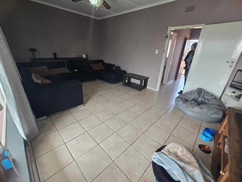 To Let 2 Bedroom Property for Rent in Elspark Ext 4 Gauteng