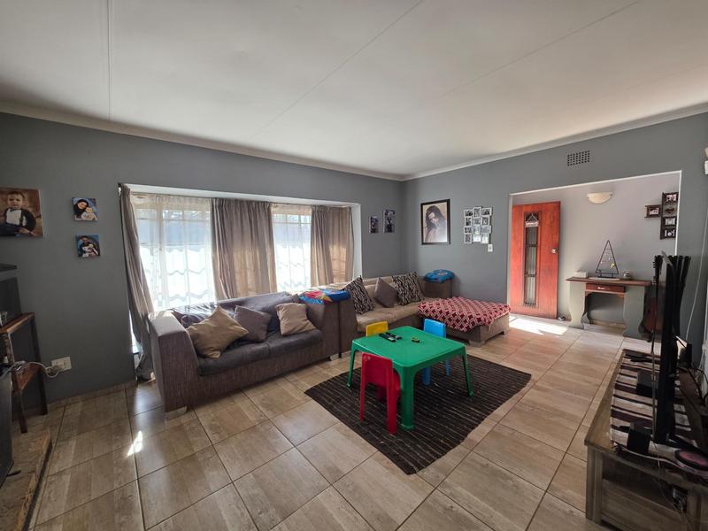 3 Bedroom Property for Sale in Parkrand Gauteng