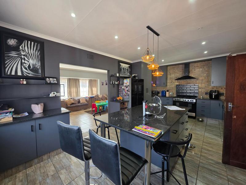 3 Bedroom Property for Sale in Parkrand Gauteng