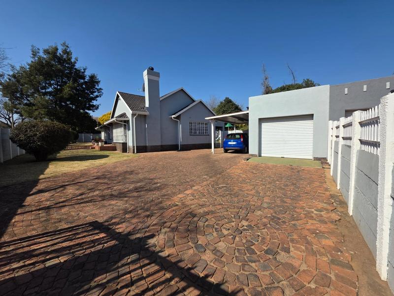 3 Bedroom Property for Sale in Parkrand Gauteng