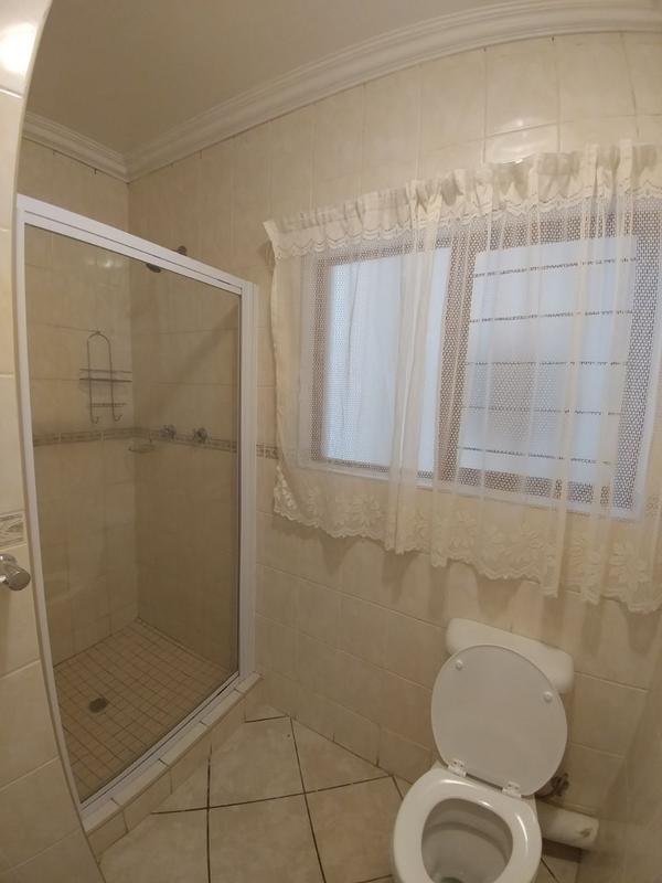 2 Bedroom Property for Sale in Kenleaf Gauteng